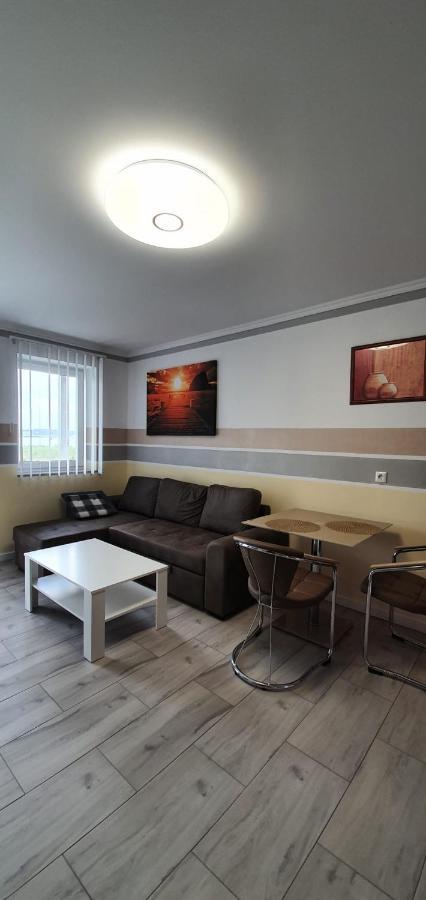 Lucys Haus 1 "Am Peeneblick" พีเนมุนเดอ ภายนอก รูปภาพ