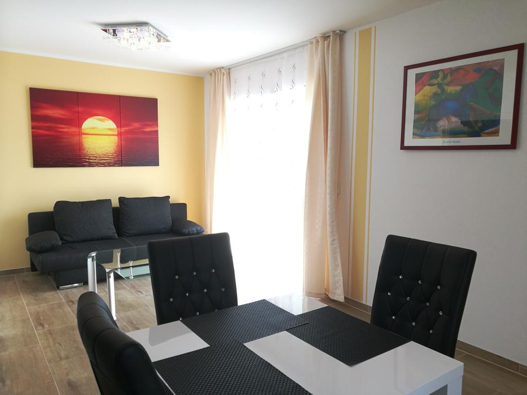 Lucys Haus 1 "Am Peeneblick" พีเนมุนเดอ ภายนอก รูปภาพ